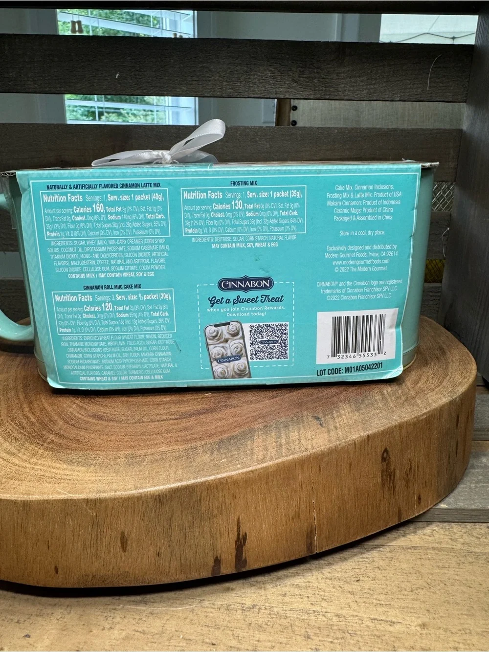 Cinnabon Cinnamon Roll Mug Cake & Latte Mix Gift Set -  2 Mint Green Mugs